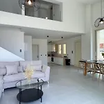 Villa Maria Elani
